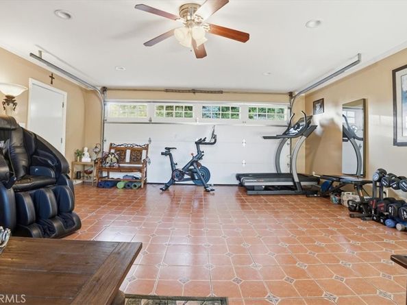 1069 Briarcliff Road, Monrovia CA 91016