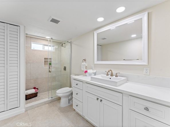 3333 N Los Coyotes Diagonal, Long Beach CA 90808
