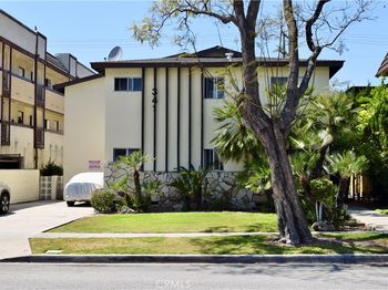 341 N Isabel Street