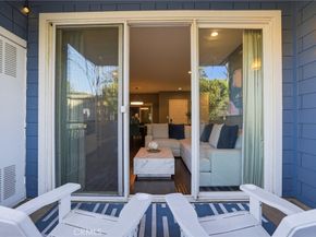 6038 Carlton Way 101, Los Angeles CA 90028