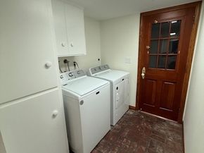 3003 Mesa Verde Drive, Burbank CA 91504