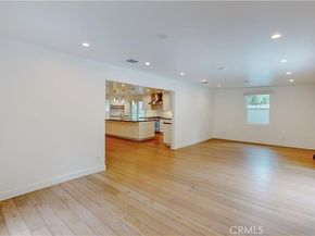 3119 Mesa Verde, Burbank CA 91504