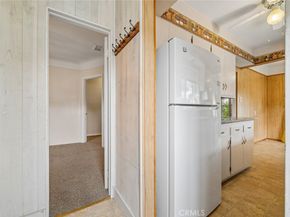 423 Raymond Avenue, Glendale CA 91201