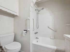 423 Raymond Avenue, Glendale CA 91201