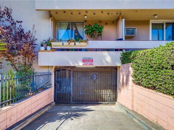 425 S Kenmore Avenue 306, Los Angeles CA 90020