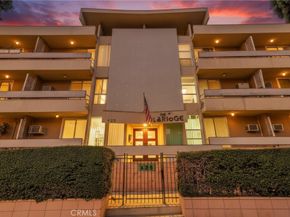 425 S Kenmore Avenue 306, Los Angeles CA 90020