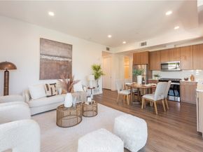 709 E Walnut Street 420, Pasadena CA 91101