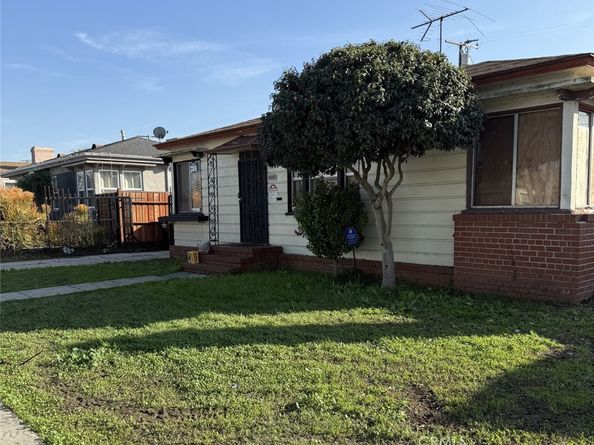 3000 W 84th Street, Inglewood CA 90305