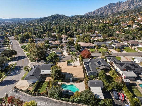 438 Crestview, Monrovia CA 91016