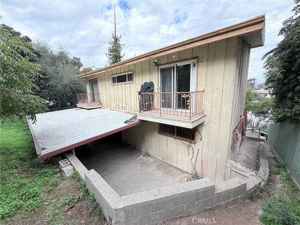 2575 Riverside Terrace, Los Angeles CA 90039