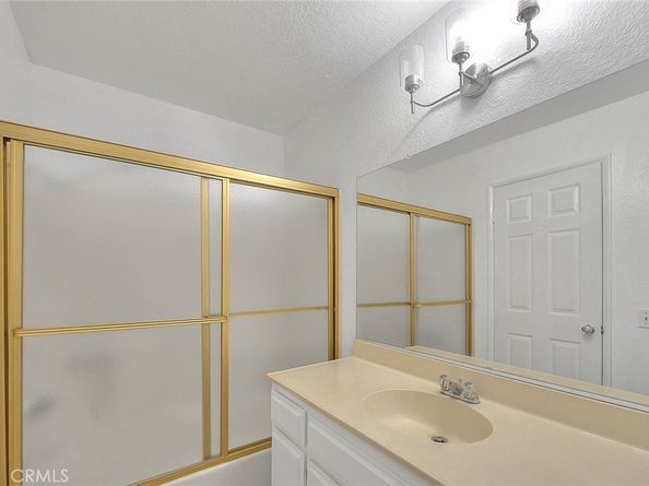 460 Oak Street 201, Glendale CA 91204