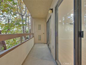 460 Oak Street 201, Glendale CA 91204