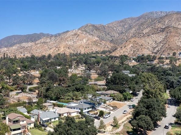 1193 Mount Lowe Drive, Altadena CA 91001