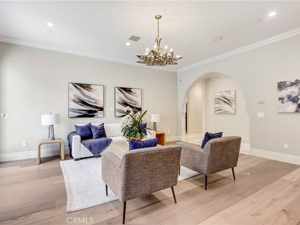400 Santa Rosa Road, Arcadia CA 91007