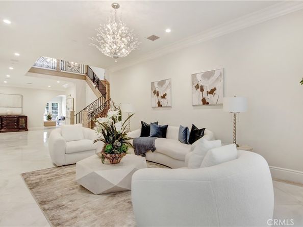 400 Santa Rosa Road, Arcadia CA 91007