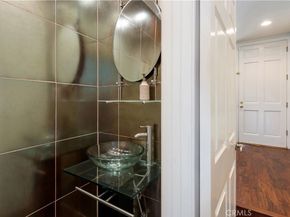 813 N Martel Avenue 2, Los Angeles CA 90046