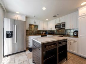 813 N Martel Avenue 2, Los Angeles CA 90046