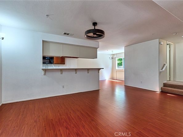 1709 N Fair Oaks Avenue 118, Pasadena CA 91103