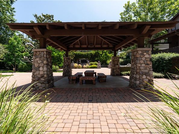 1709 N Fair Oaks Avenue 118, Pasadena CA 91103