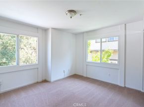 1709 N Fair Oaks Avenue 118, Pasadena CA 91103