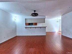 1709 N Fair Oaks Avenue 118, Pasadena CA 91103