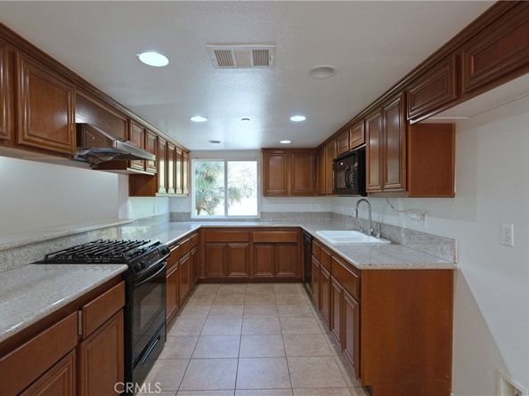 1709 N Fair Oaks Avenue 118, Pasadena CA 91103