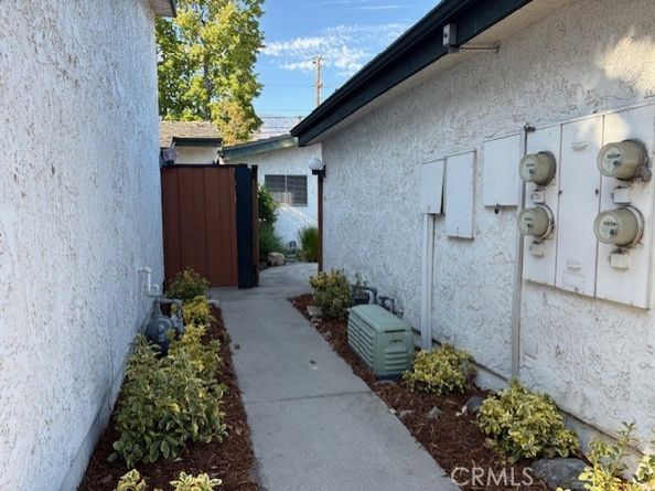 1030 Royal Oaks Drive B, Monrovia CA 91016