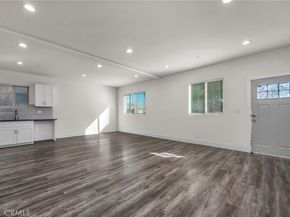 755 E 84th, Los Angeles CA 90001