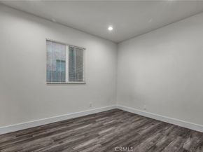 755 E 84th, Los Angeles CA 90001