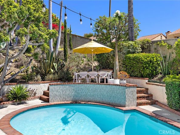 25962 Ernestine Court, Laguna Hills CA 92653