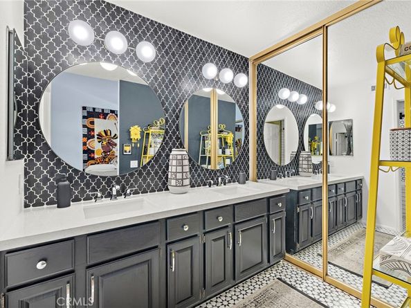 25962 Ernestine Court, Laguna Hills CA 92653