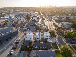 6082 W 18th Street, Los Angeles CA 90035