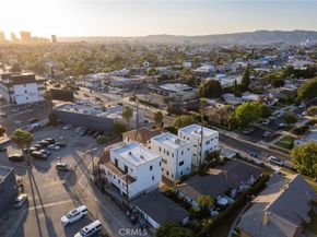 6082 W 18th Street, Los Angeles CA 90035