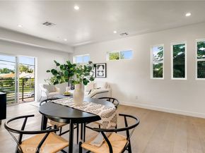 6082 W 18th Street, Los Angeles CA 90035