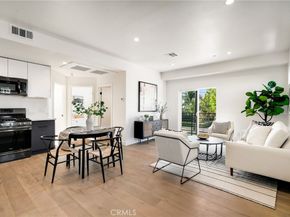 6082 W 18th Street, Los Angeles CA 90035