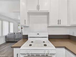 247 E 80th Street, Los Angeles CA 90003