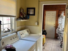 1014 E 84th st, Los Angeles CA 90001