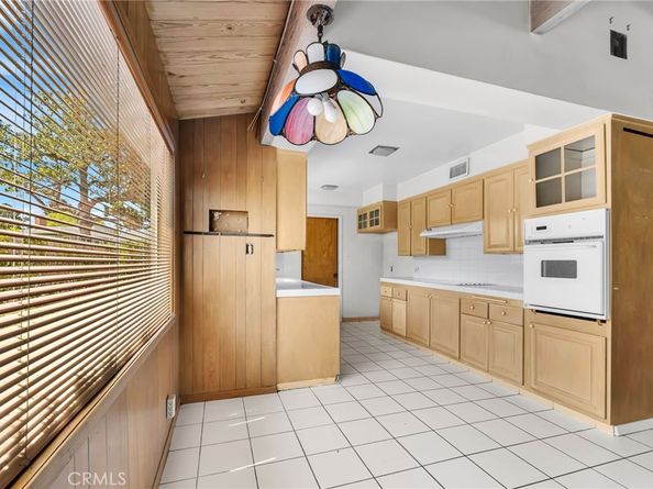 5723 West 74th Street, Los Angeles CA 90045