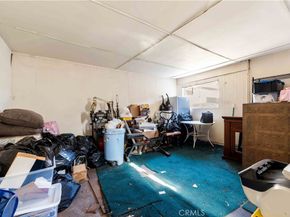 939 E 88th Place, Los Angeles CA 90002
