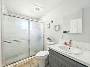 1142 E Century Boulevard, Los Angeles CA 90002