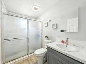 1142 E Century Boulevard, Los Angeles CA 90002