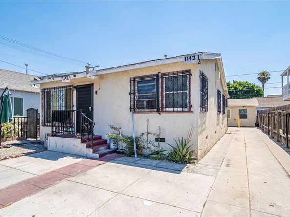 1142 E Century Boulevard, Los Angeles CA 90002