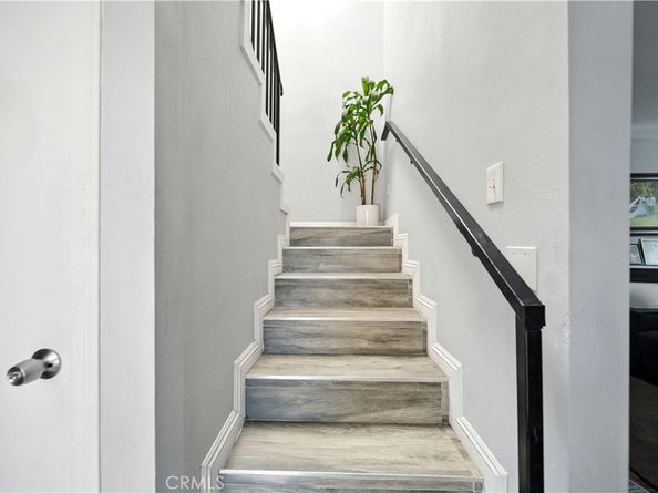 1142 E Century Boulevard, Los Angeles CA 90002