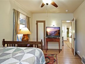 404 N Vinedo Avenue, Pasadena CA 91107