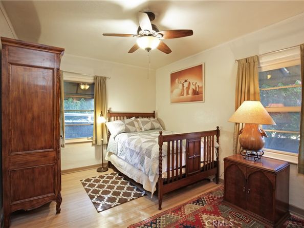 404 N Vinedo Avenue, Pasadena CA 91107