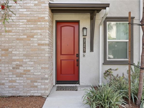 725 S Mosaic Street, Anaheim CA 92805