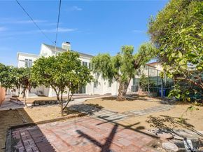 5452 harcross Drive, Windsor Hills CA 90043