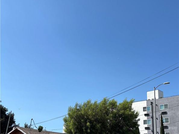 10821 10821 Compton, Los Angeles CA 90059