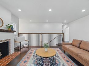 2111 S Bronson Ave, Los Angeles CA 90018