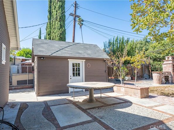 2325 White Street, Pasadena CA 91107